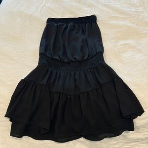 NWT Krisa smocked strapless mini dress